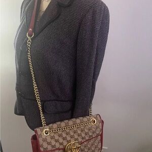 Gucci GG Marmont Red Tan Crossbody Handbag With Dustbag authentic 💯